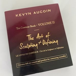 Kevin Aucoin The Contour Book Volume II new in box